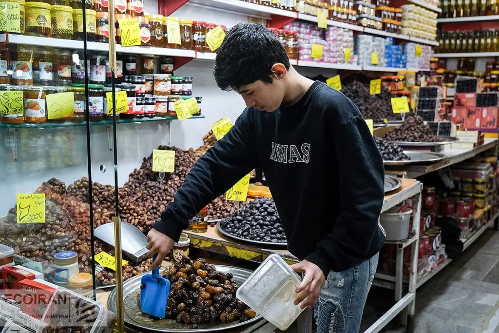 خرماهای اسرائیلی در آستانه ماه مبارک رمضان ممنوع شد