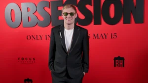 کاری بارکر فیلم Obsession