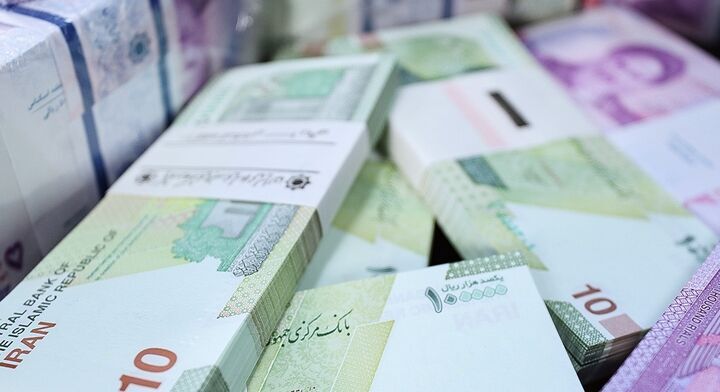 بانک مرکزی ۶۰۰ همت به بازار بین‌بانکی تزریق کرد