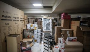 قاچاقچیان برنده اصلی ممنوعیت واردات لوازم خانگی هستند