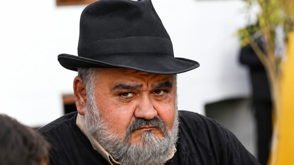 گزارش تصویری از وداع هنرمندان با اکبر عبدی › گیمفا
