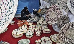حمایت ۱۰ هزار میلیارد تومانی دولت از هنرمندان صنایع دستی