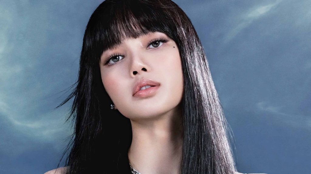 لیزا از Blackpink با یک مستند بزرگ به سینماها بازمی‌گردد | روایت ناگفته‌های یک ستاره جهانی