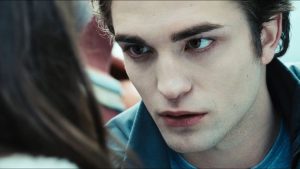 رابرت پتینسون می‌گوید از تأثیری که Twilight همچنان روی نسل جدید دارد، شگفت‌زده است